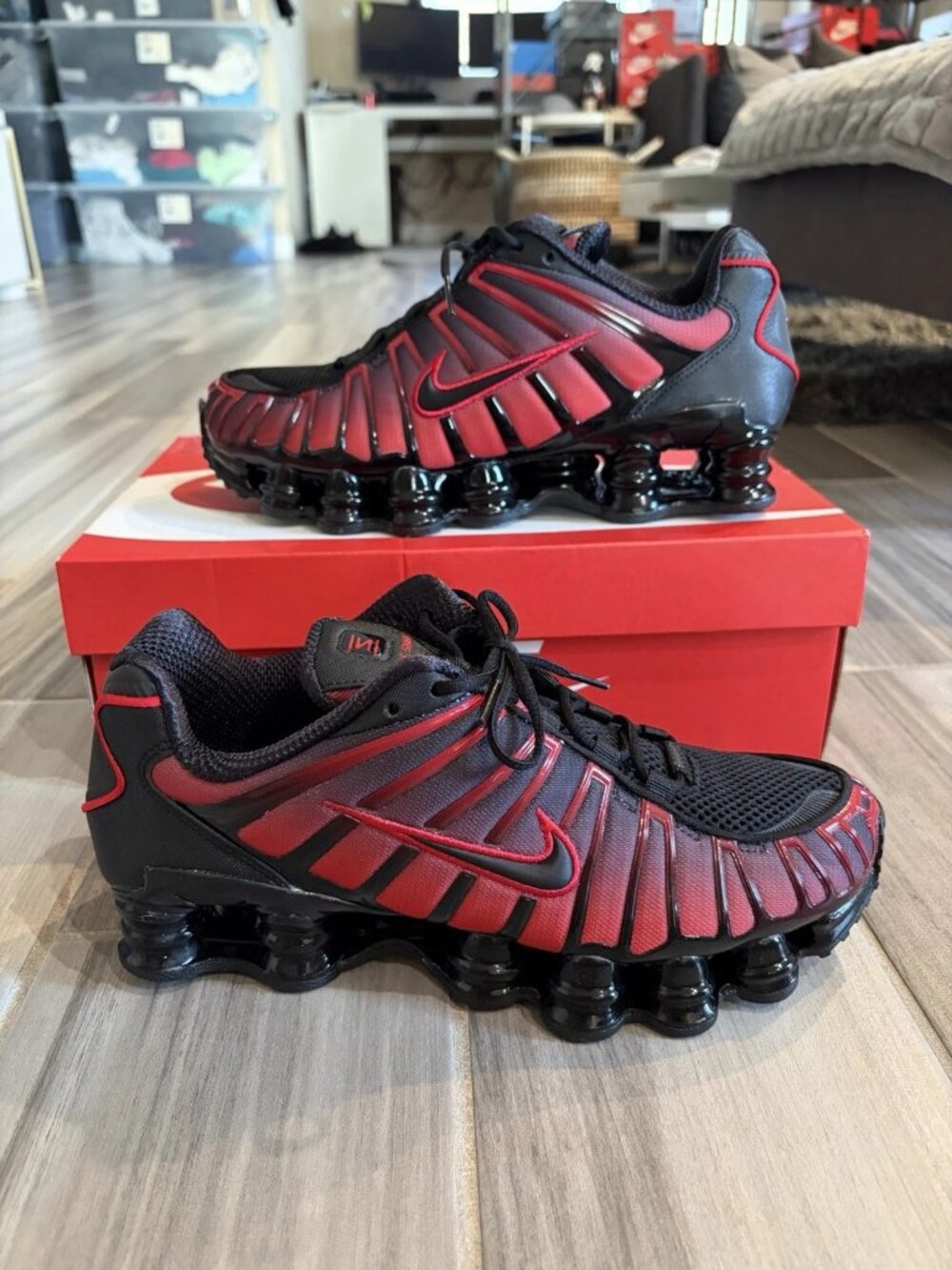 Men's Nike Shox TL Casual Shoes - Deadpool Black/University Red IF6202-001